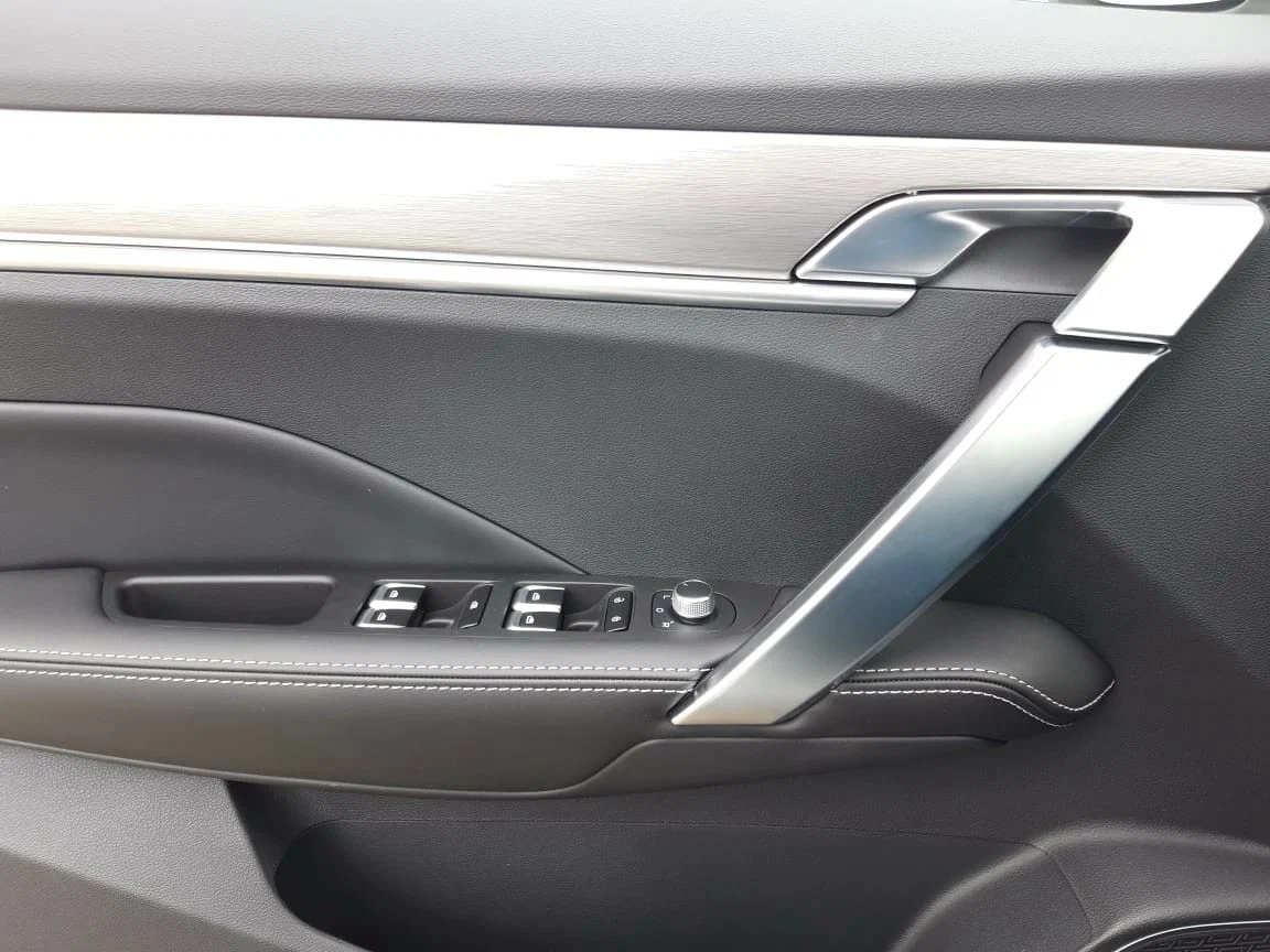 Geely Coolray_13