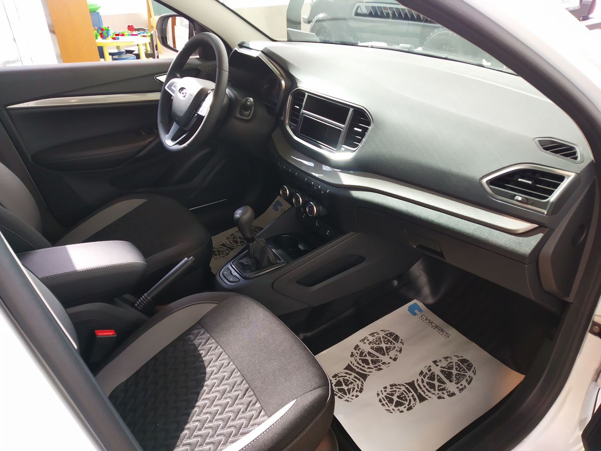 lada_vesta_03