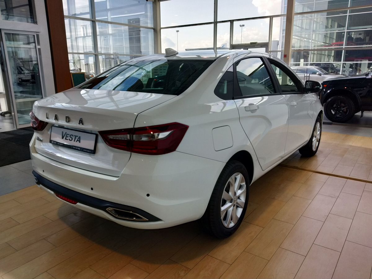 lada_vesta_05