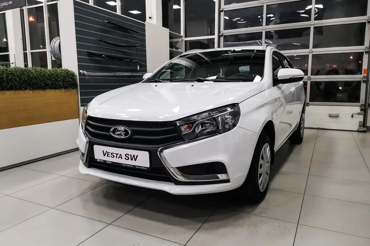 Lada Vesta SW_01